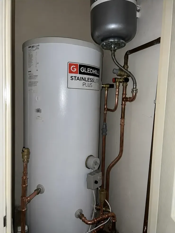 Unvented hot-water cylinder installed by HOLMHEAT